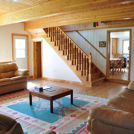 Breton Cove Farmhouse Guest House Indian Brook ภายนอก รูปภาพ