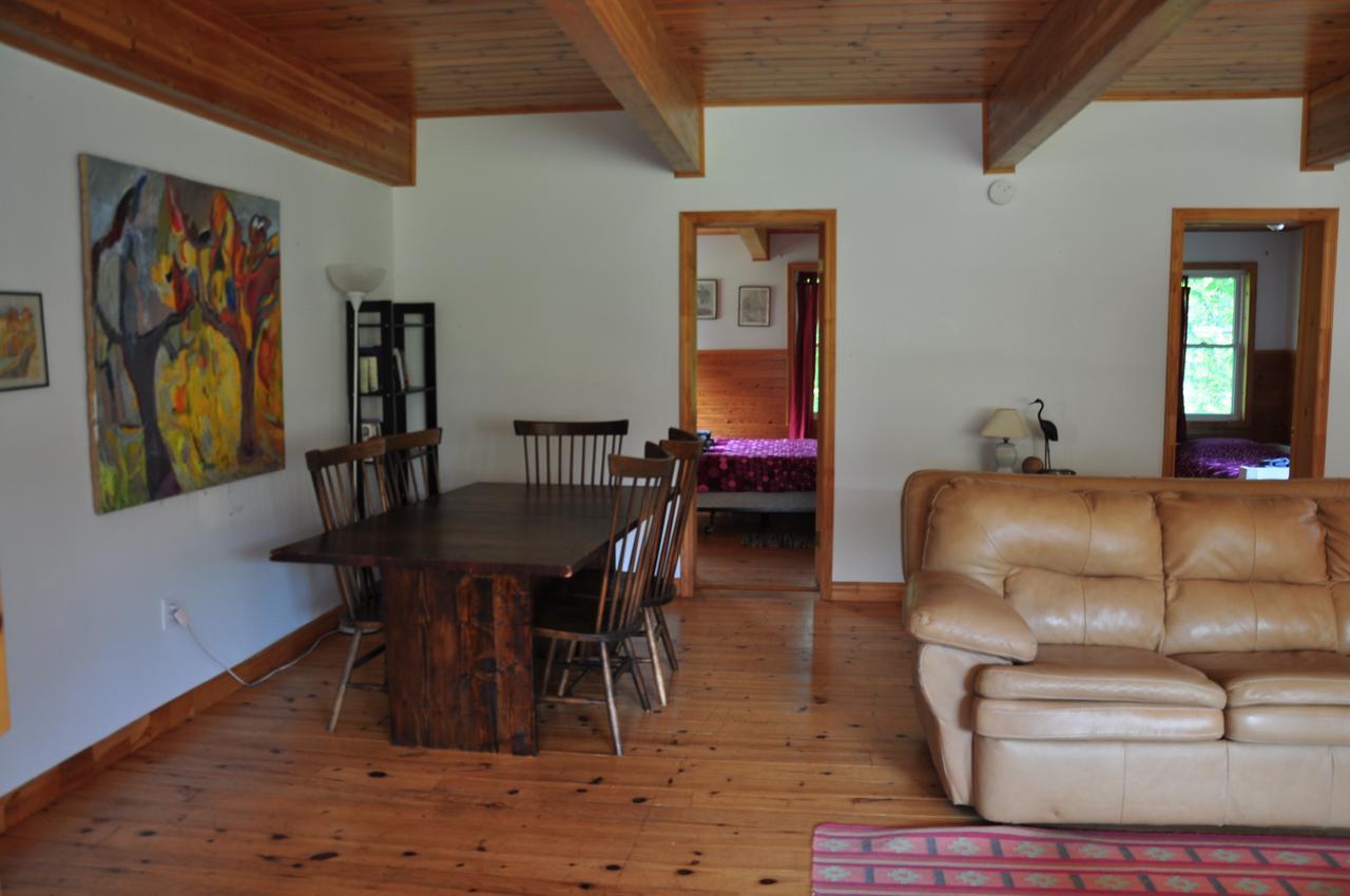 Breton Cove Farmhouse Guest House Indian Brook ภายนอก รูปภาพ