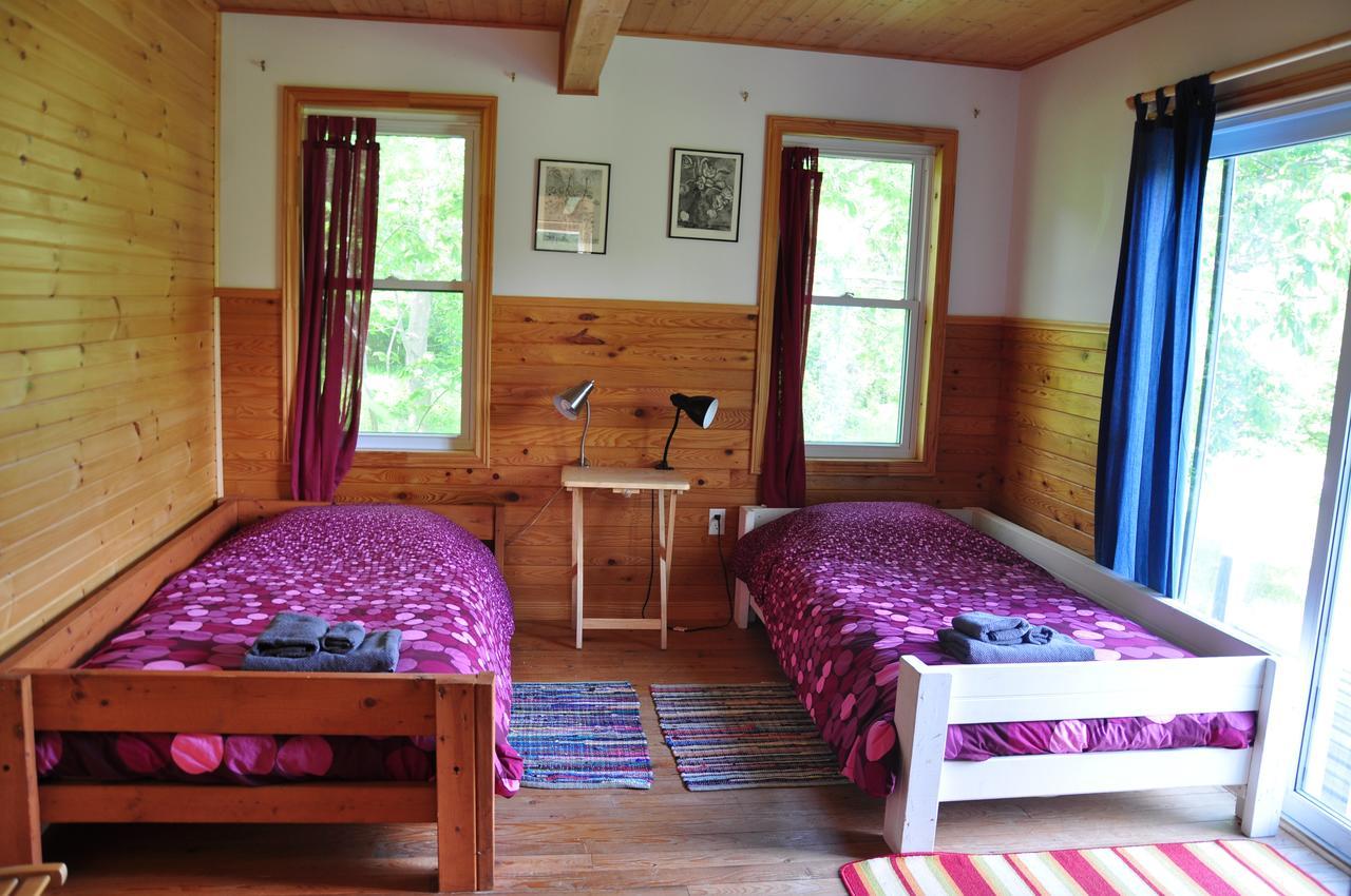 Breton Cove Farmhouse Guest House Indian Brook ภายนอก รูปภาพ