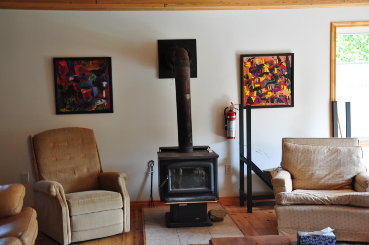 Breton Cove Farmhouse Guest House Indian Brook ภายนอก รูปภาพ